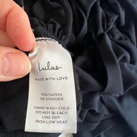 Lulus | NWOT | Long Sleeve | Open Back | Short | Romper | Black | XS‎ - Picture 7 of 7